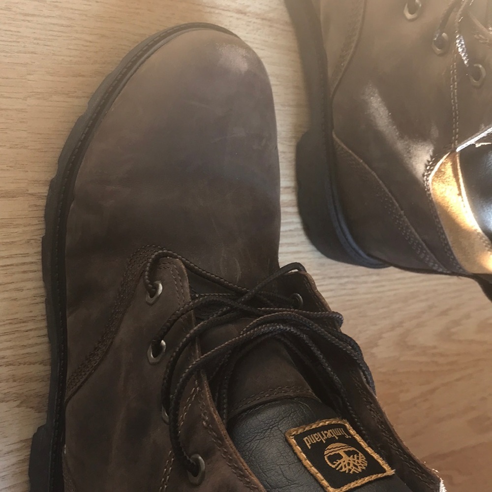 Timberland boots NEARLY NEW! size 6 big boys - Picture 8 of 16